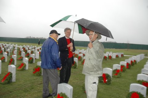 Jacksonville-National-Cemetery-Wreaths-Across-America-2011-04