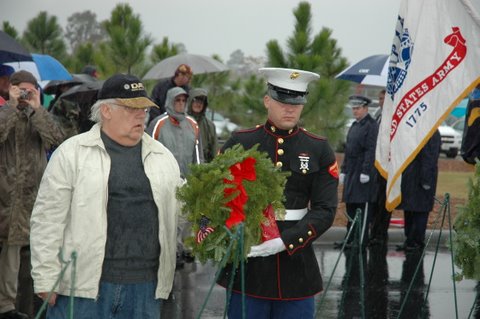 Jacksonville-National-Cemetery-Wreaths-Across-America-2011-11