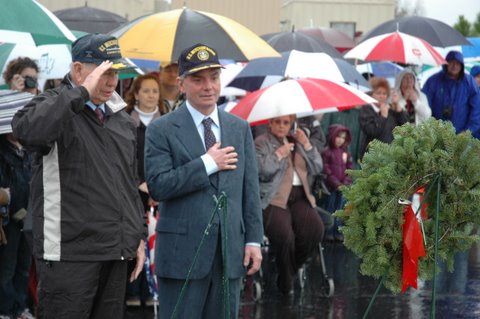 Jacksonville-National-Cemetery-Wreaths-Across-America-2011-12