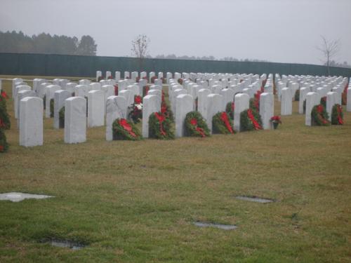 Jacksonville-National-Cemetery-Wreaths-Across-America-2011-49