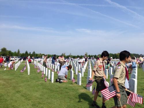 Memorial-Day-Jacksonville-National-Cemetery-Ceremony-2011-01